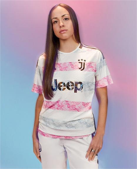 Juventus Away Shirt 2023-2024.jpg